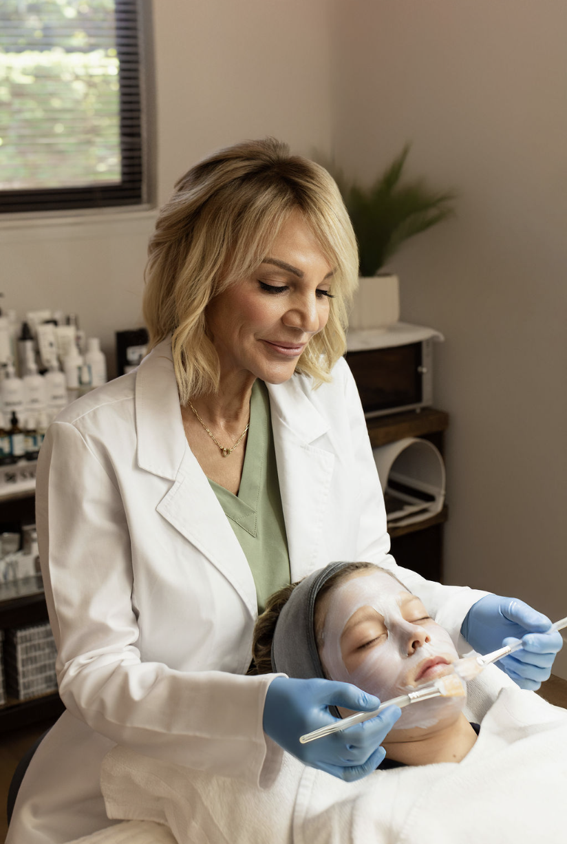 DIAMOND FACIAL AT THERAPY SKIN ILLUSTRATION